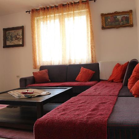 Apartments Durutovic Бар Екстер'єр фото