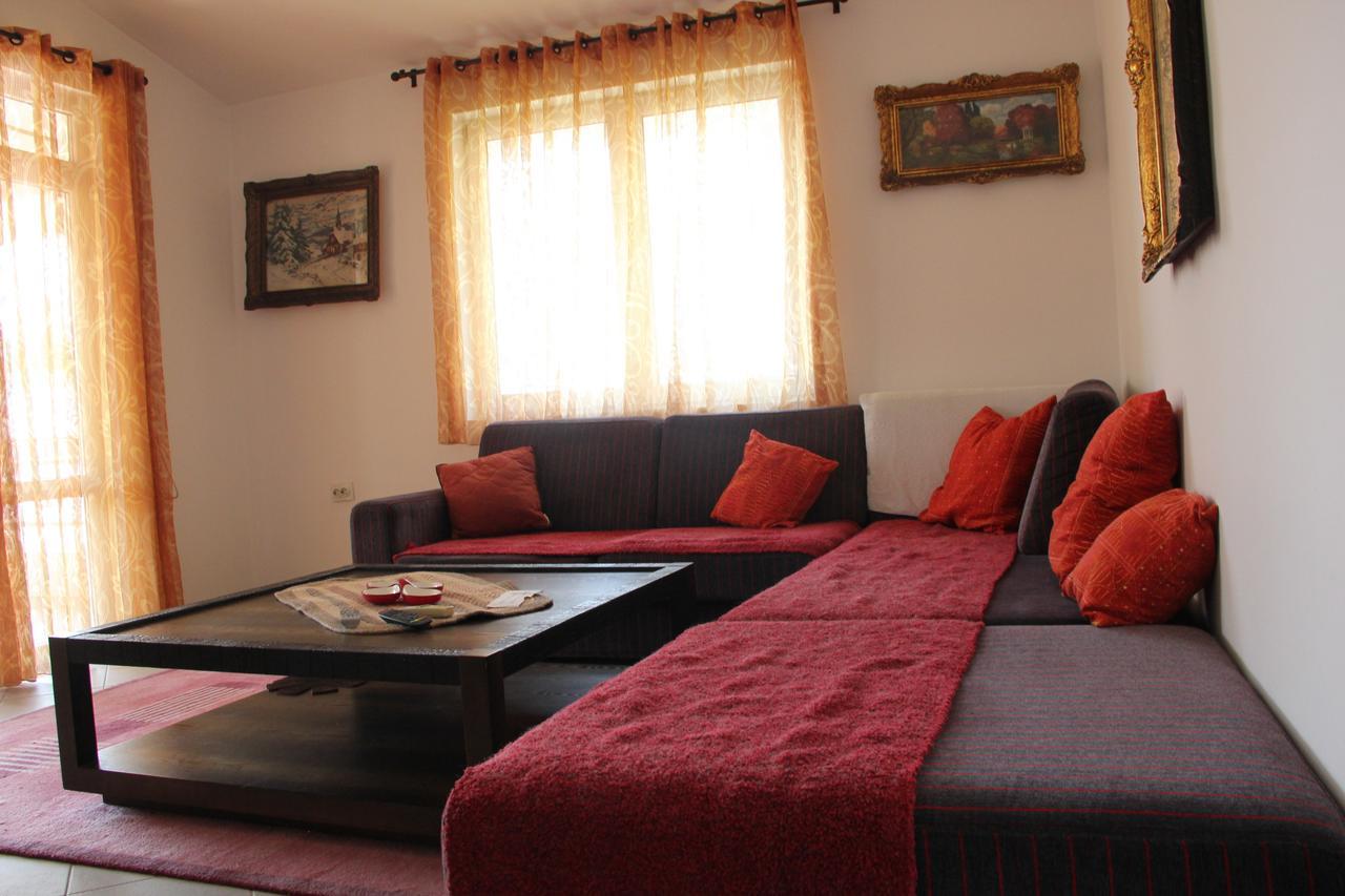 Apartments Durutovic Бар Екстер'єр фото
