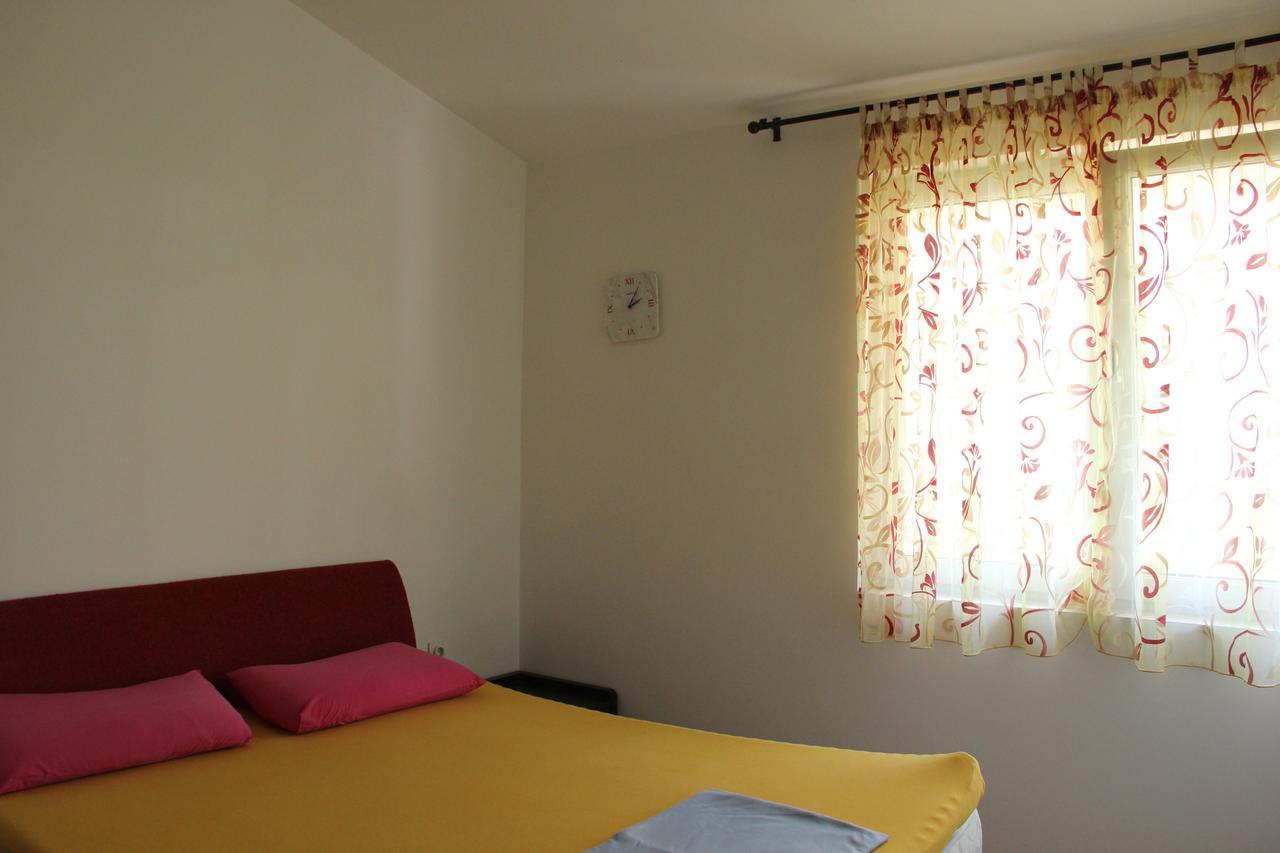 Apartments Durutovic Бар Екстер'єр фото